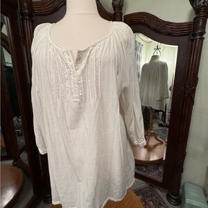 Catherine’s White Gauze Blouse